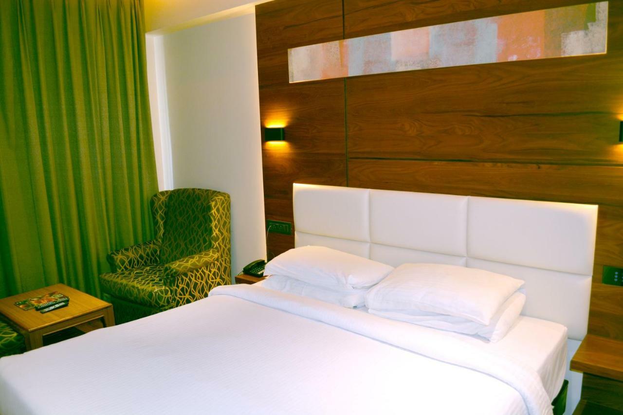 Rk Residency Otel Tirupur Dış mekan fotoğraf